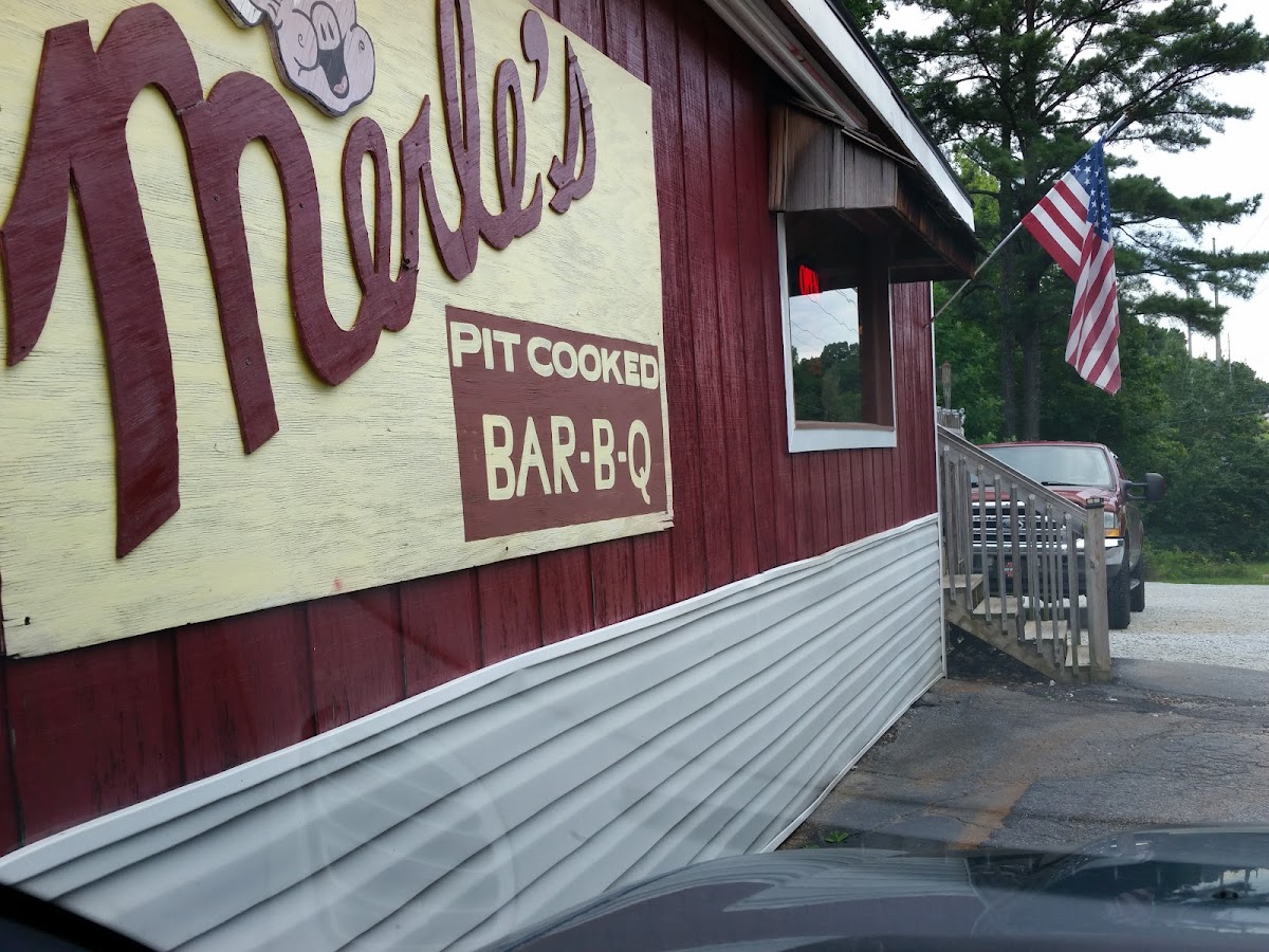 Merle's Bar-B Q